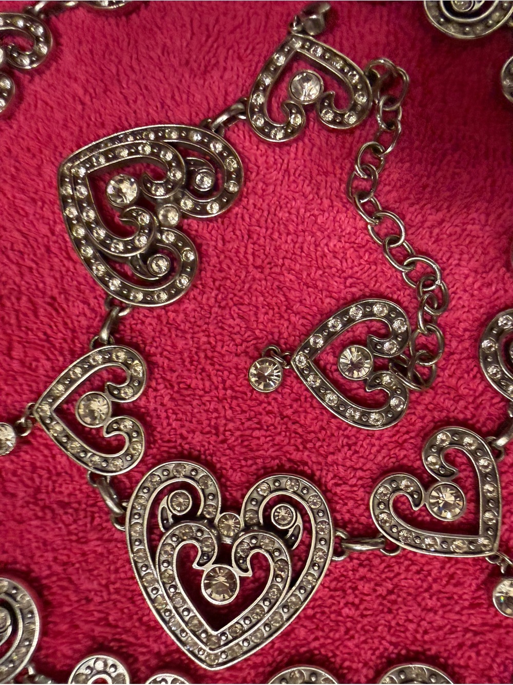 Rhinestone Heart Link Belt in Silver - Picture 4 of 8